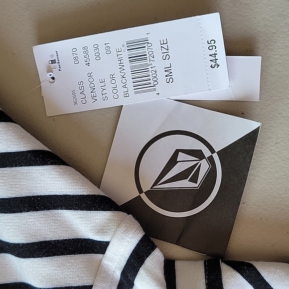 NWT Pacsun Volcom dress size small - Picture 4 of 8